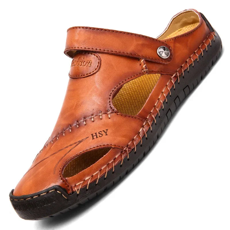 New Handmade Summer Sandals Men Breathable Leather Shoes Man Outdoor Men Sandals Antiskid Beach Sandals Hollow Shoes Fashion